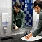 Tork S1 dozator za tečni sapun beli 560000 - Slika 2