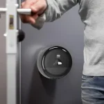Tork T9 SmartOne držač toalet papira u rolni crni 681008 - Slika 4